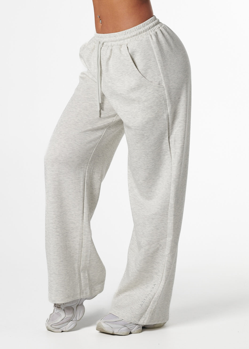 LOUNGE SWEATPANTS - GREY