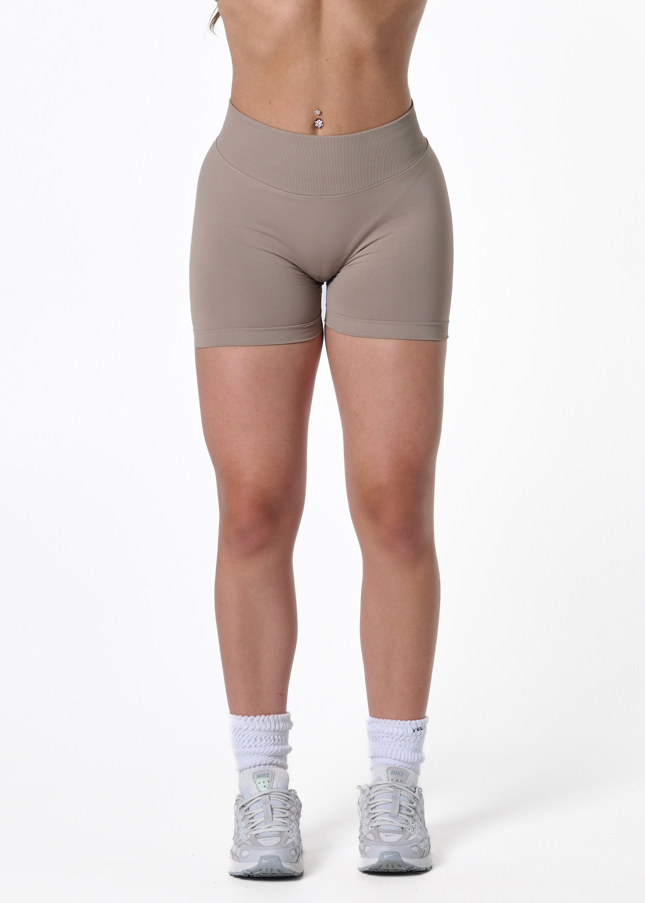SCULPT SHORTS - OAT
