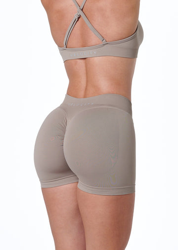 SIGNATURE SCRUNCH SHORTS MINI - OAT