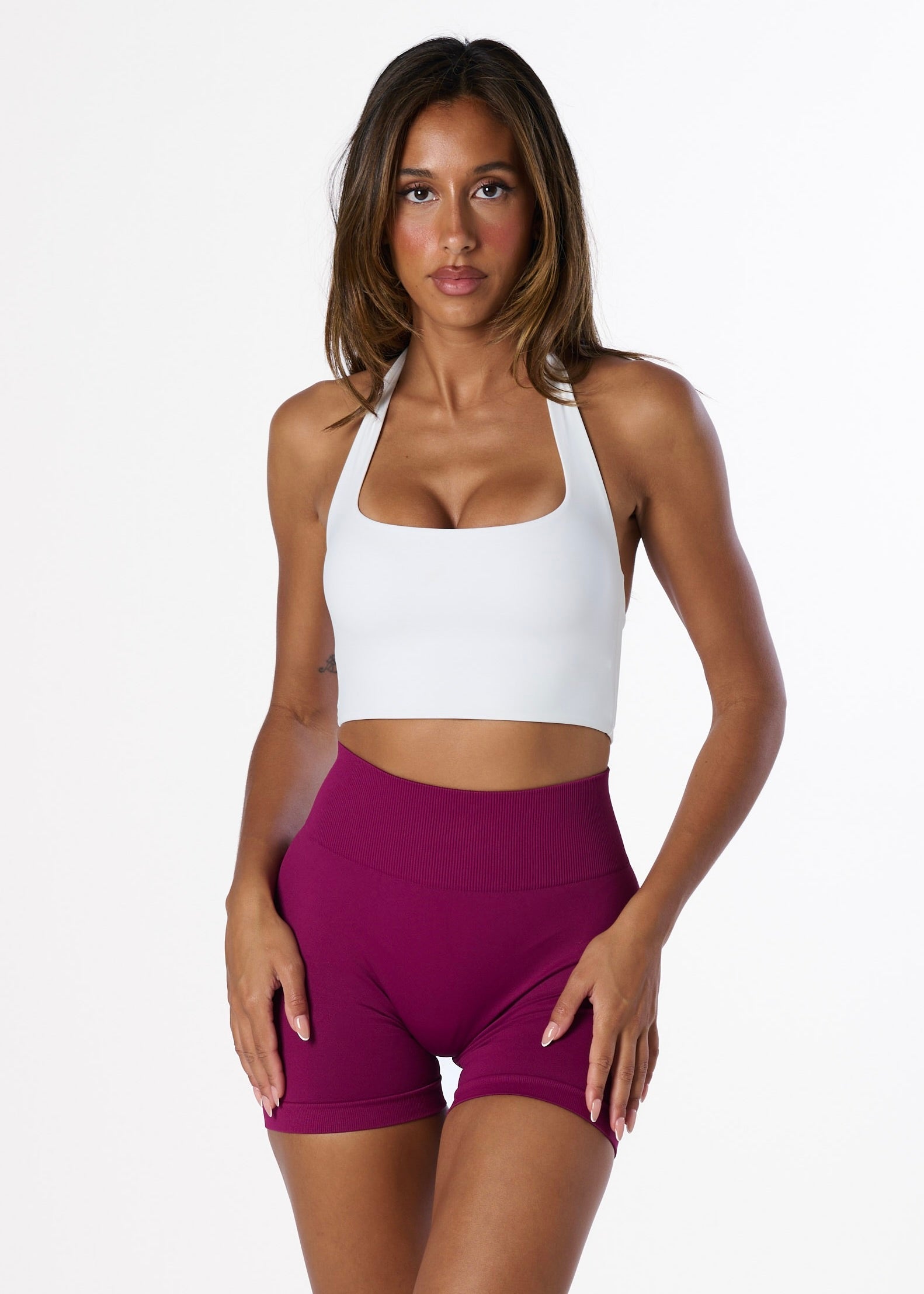 SS HALTER CROP - WHITE