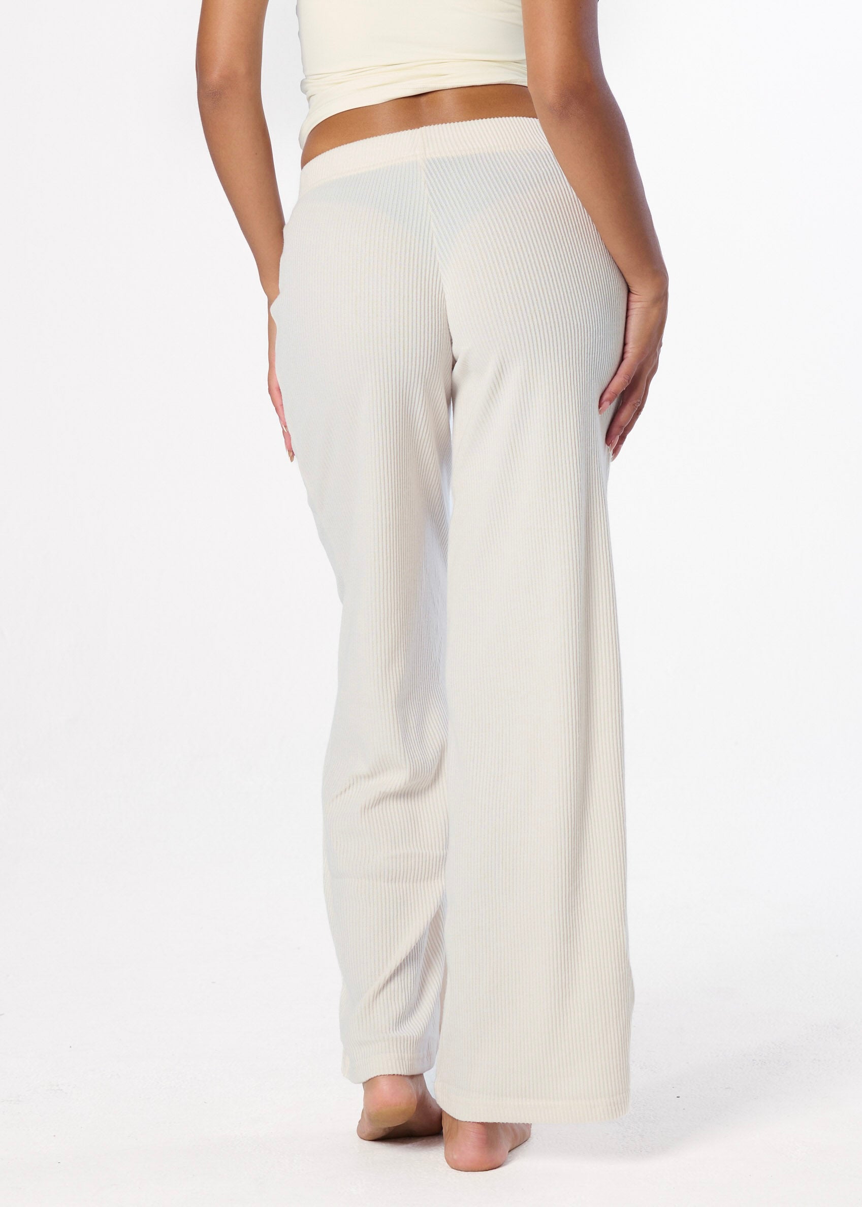 KNIT LOUNGE BOTTOMS - SANDY VANILLA