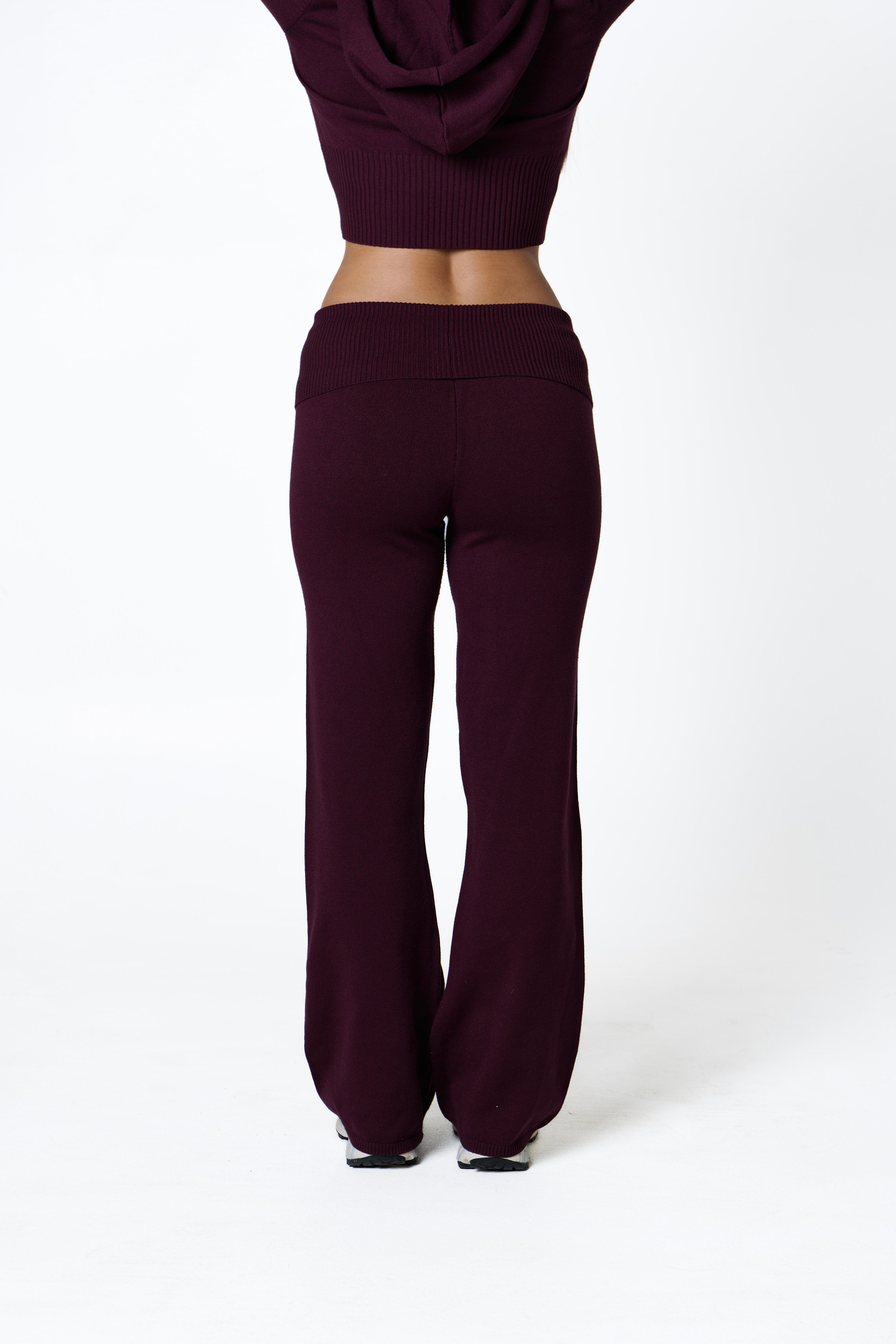 OFF DUTY FLARES  - PLUM