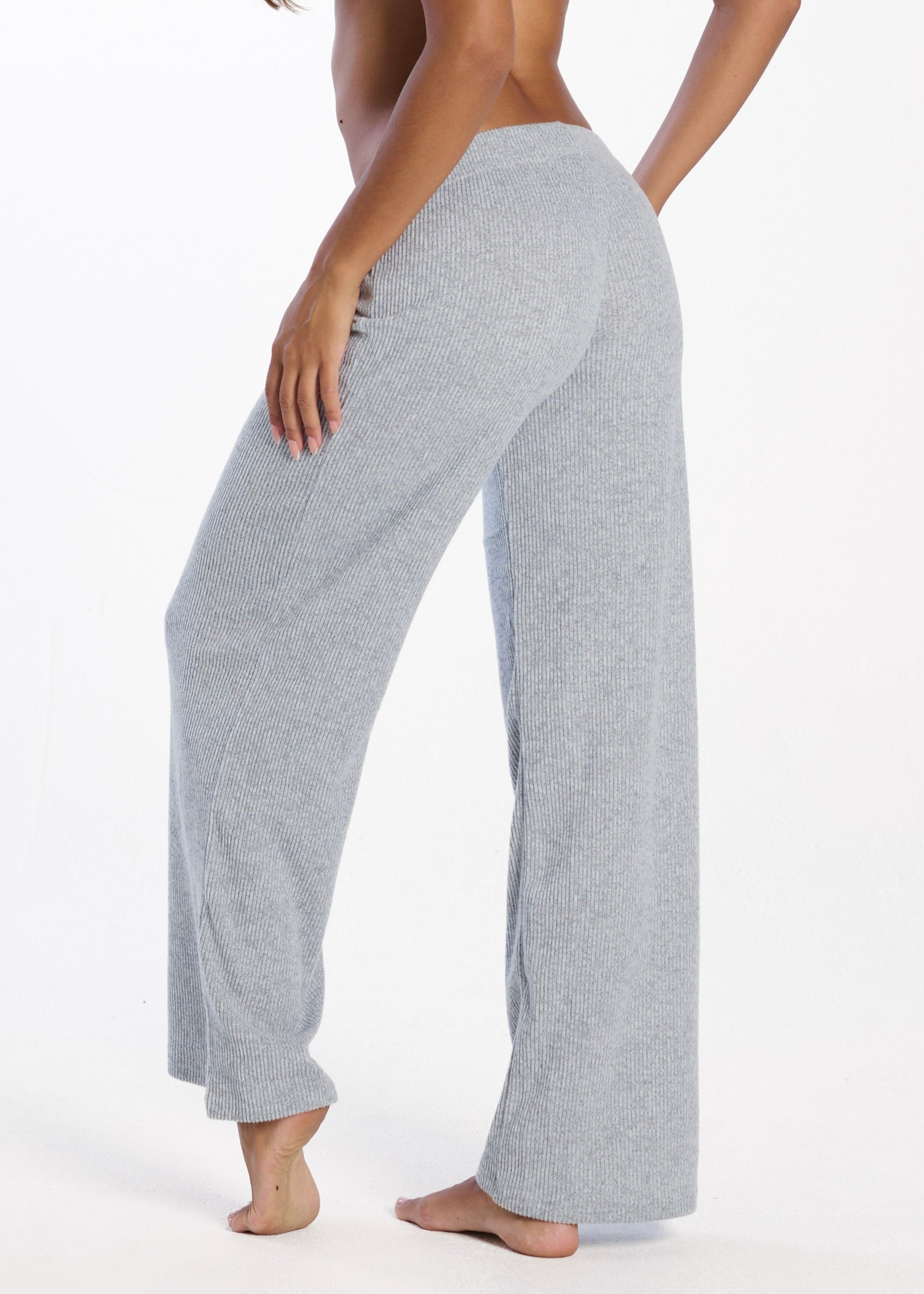 KNIT LOUNGE BOTTOMS - GREY
