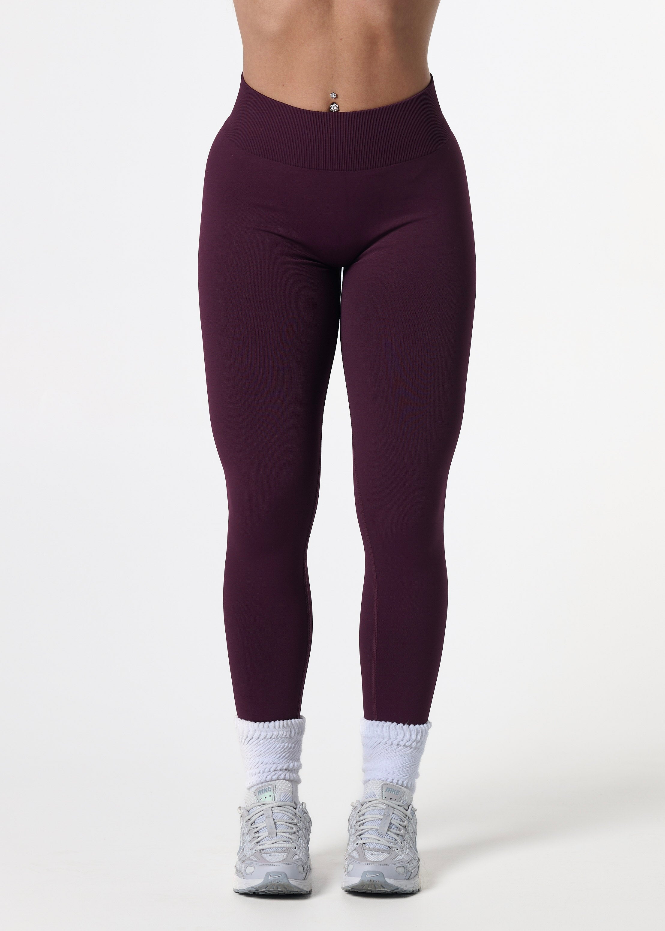 SIGNATURE SCRUNCH LEGGINGS - PLUM