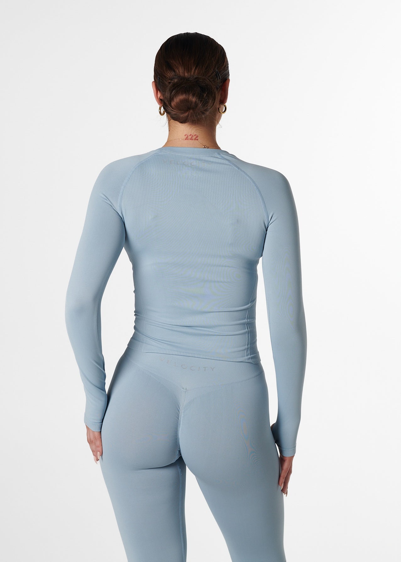 SILHOUETTE FITTED LONG SLEEVE - GLACIER