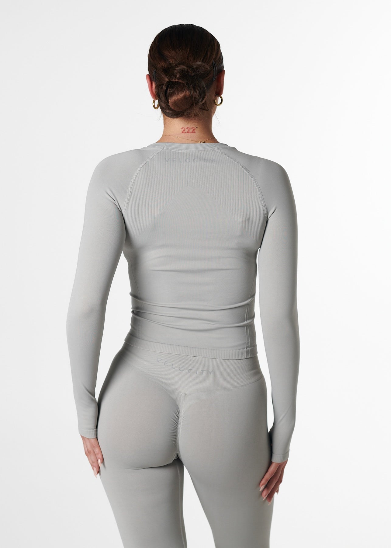SILHOUETTE FITTED LONG SLEEVE - FROST