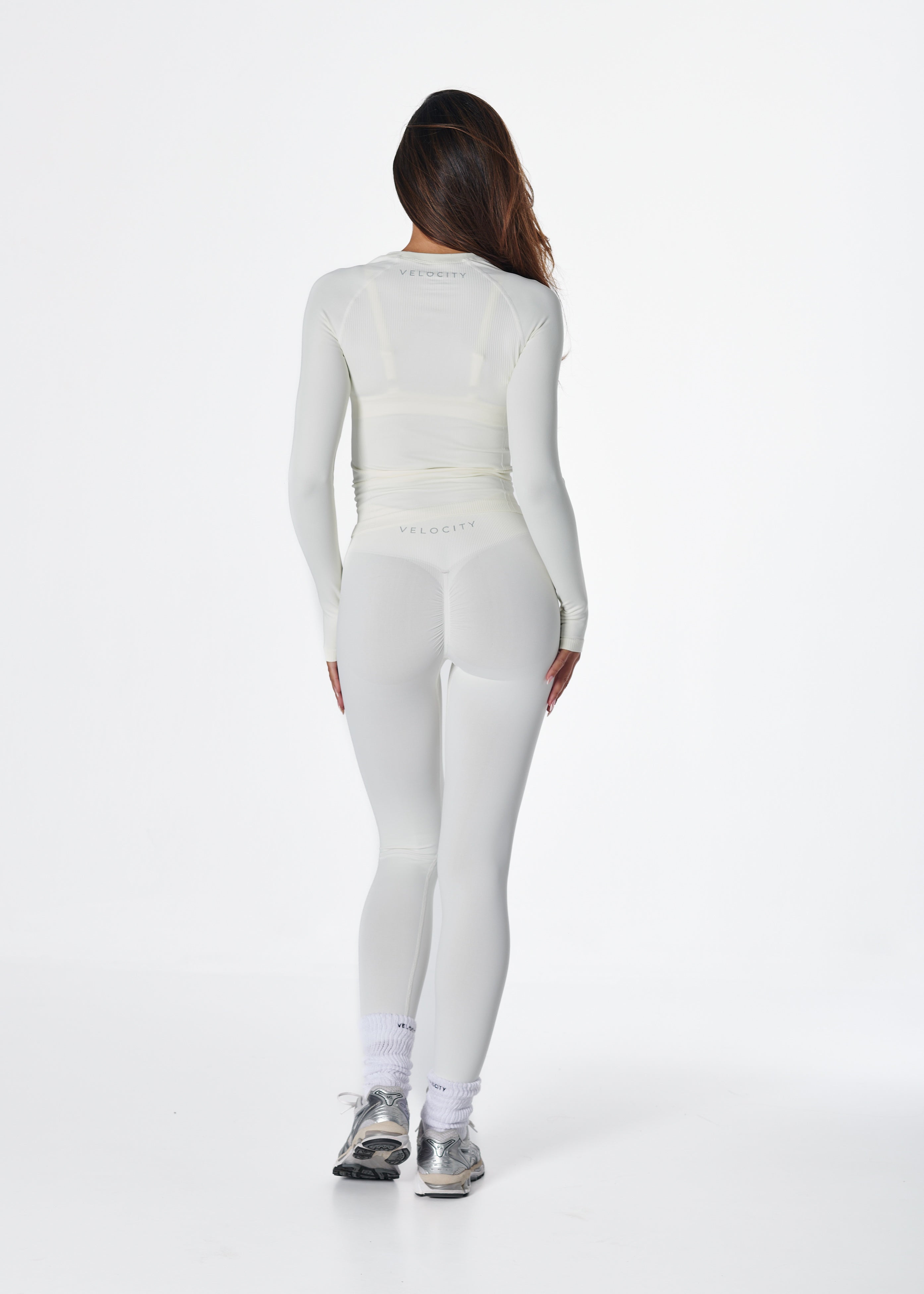 SILHOUETTE FITTED LONG SLEEVE - VANILLA