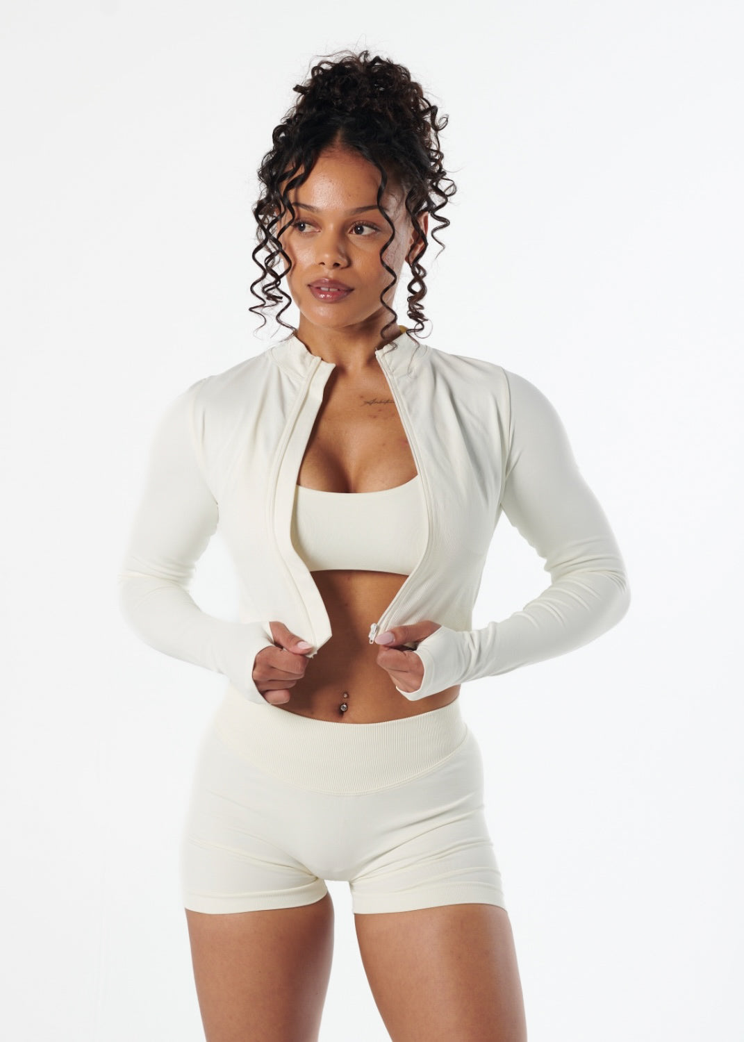 SIGNATURE SEAMLESS ZIP - VANILLA