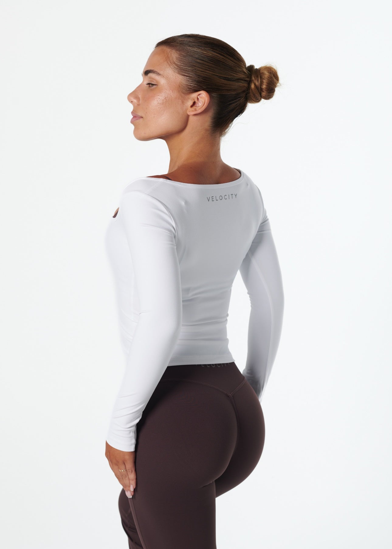 SERENE SCOOP LONG SLEEVE - WHITE