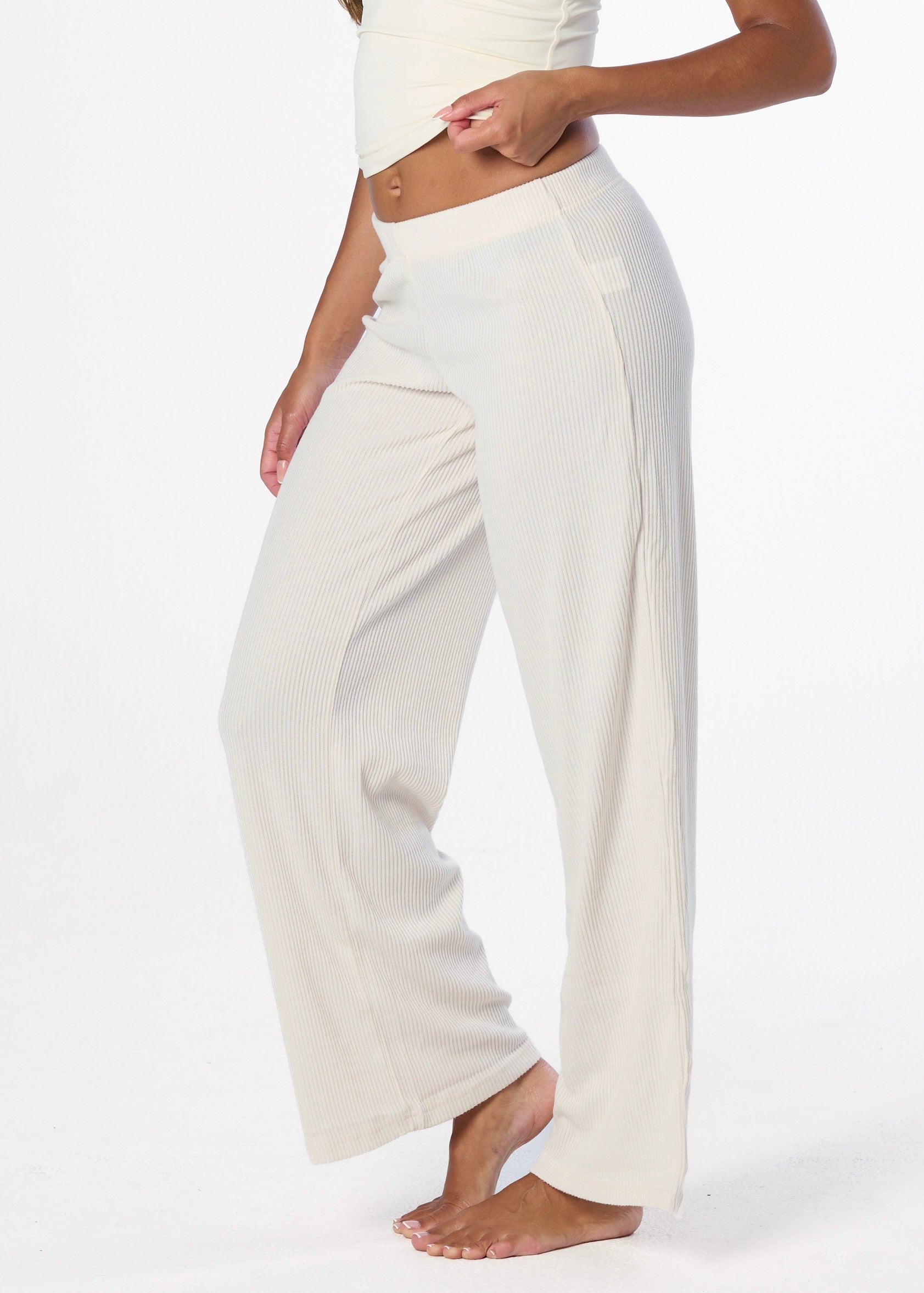 KNIT LOUNGE BOTTOMS - SANDY VANILLA
