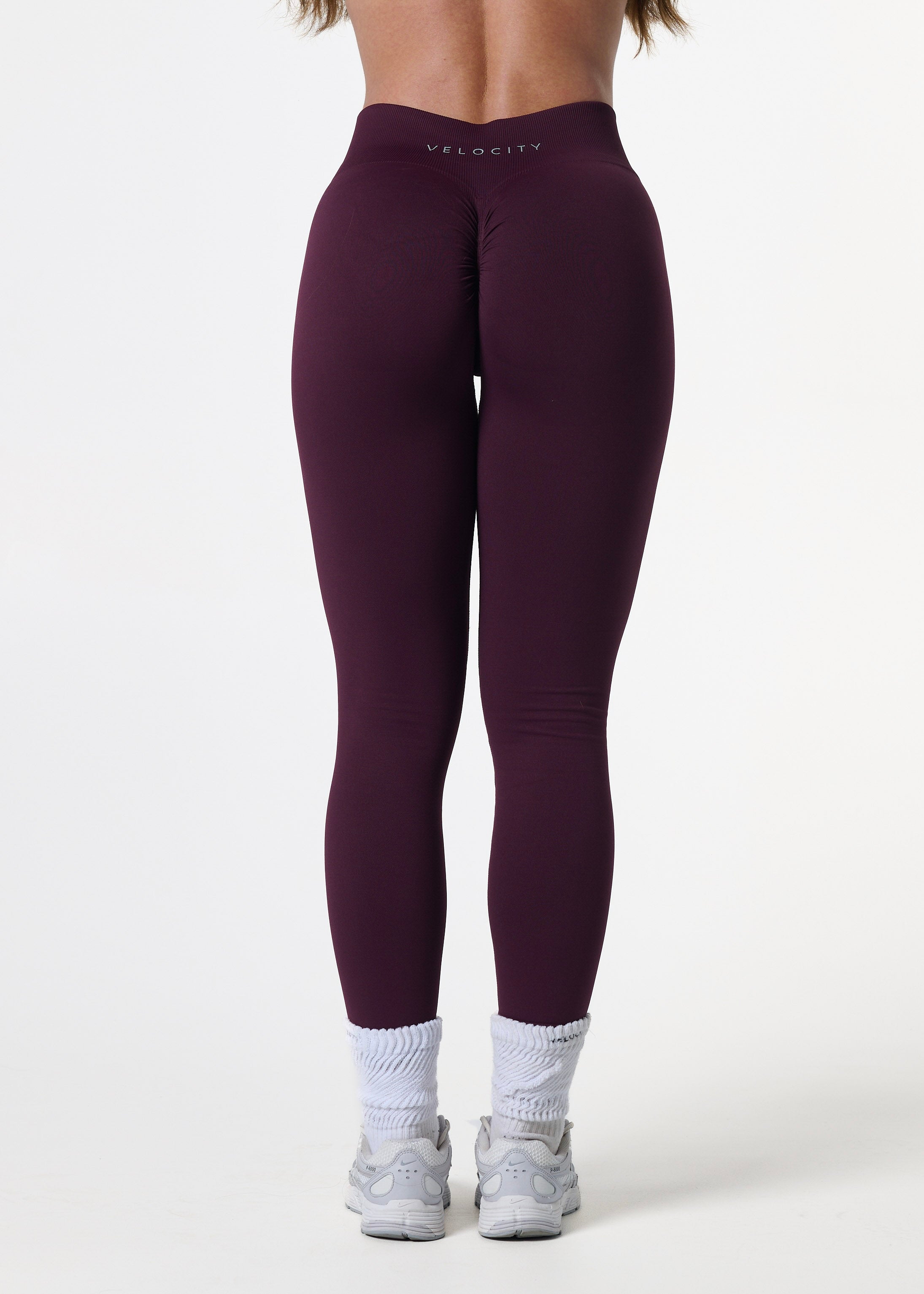 SIGNATURE SCRUNCH LEGGINGS - PLUM