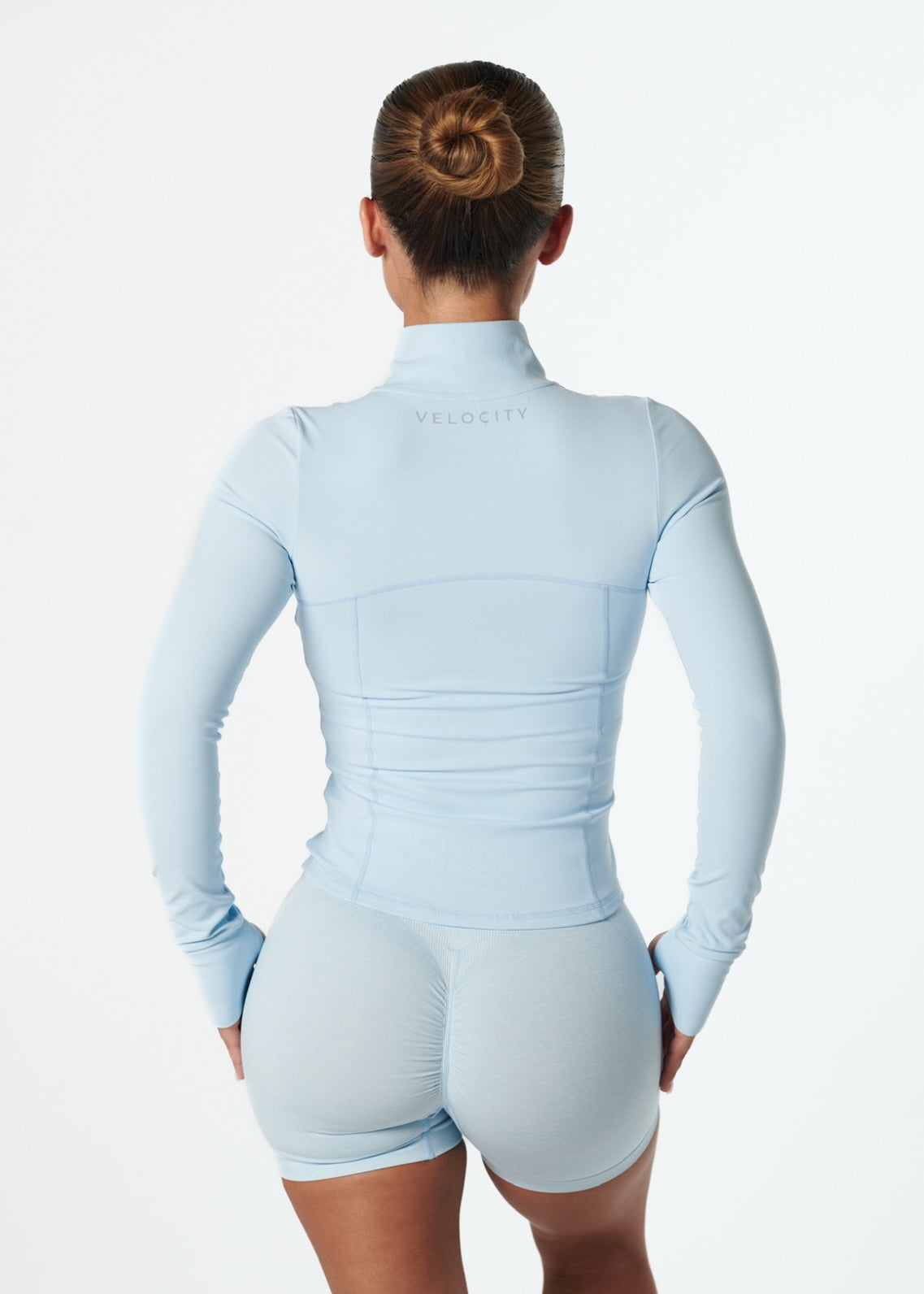 SIGNATURE ZIP JACKET - SKY