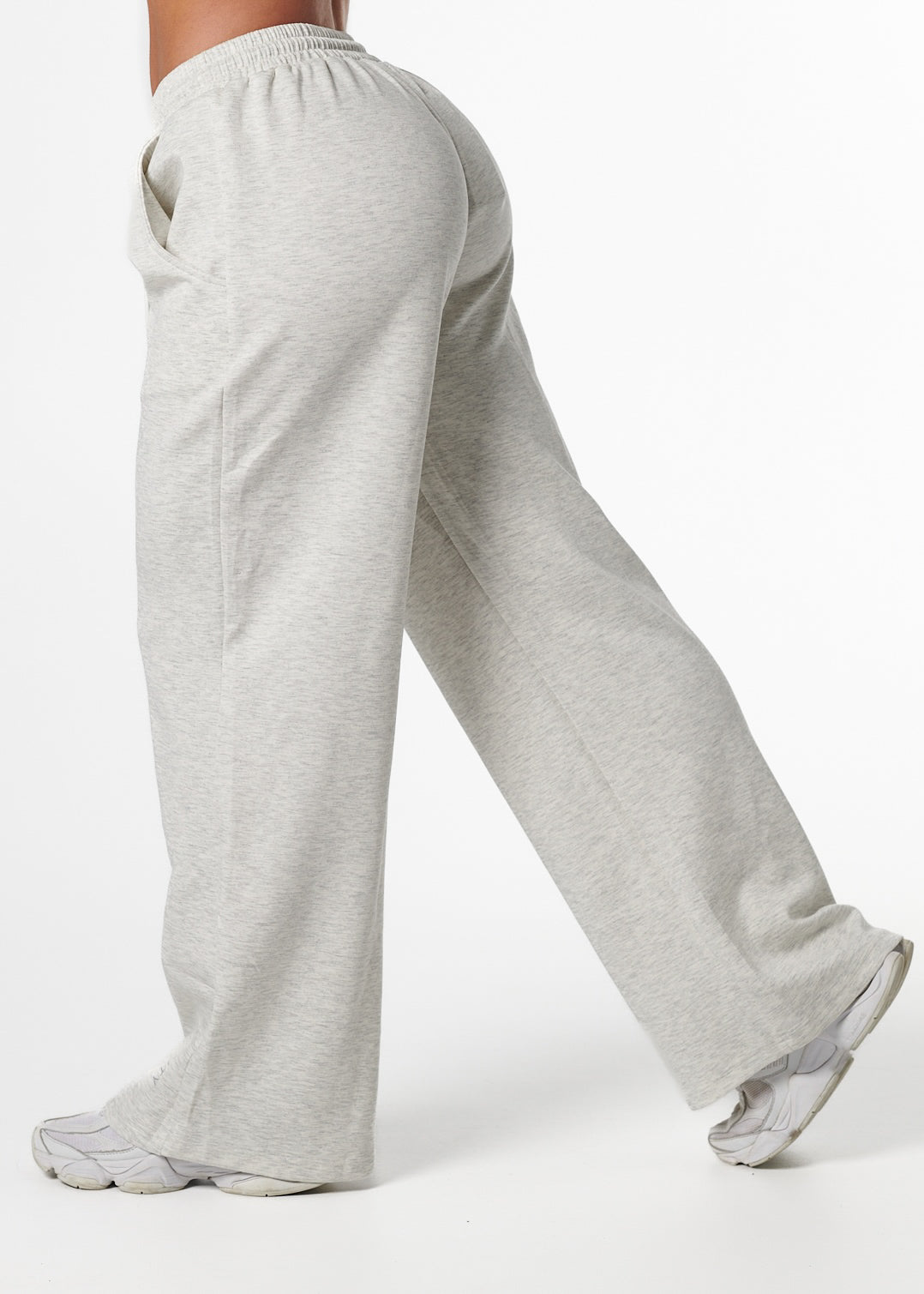 LOUNGE SWEATPANTS - GREY
