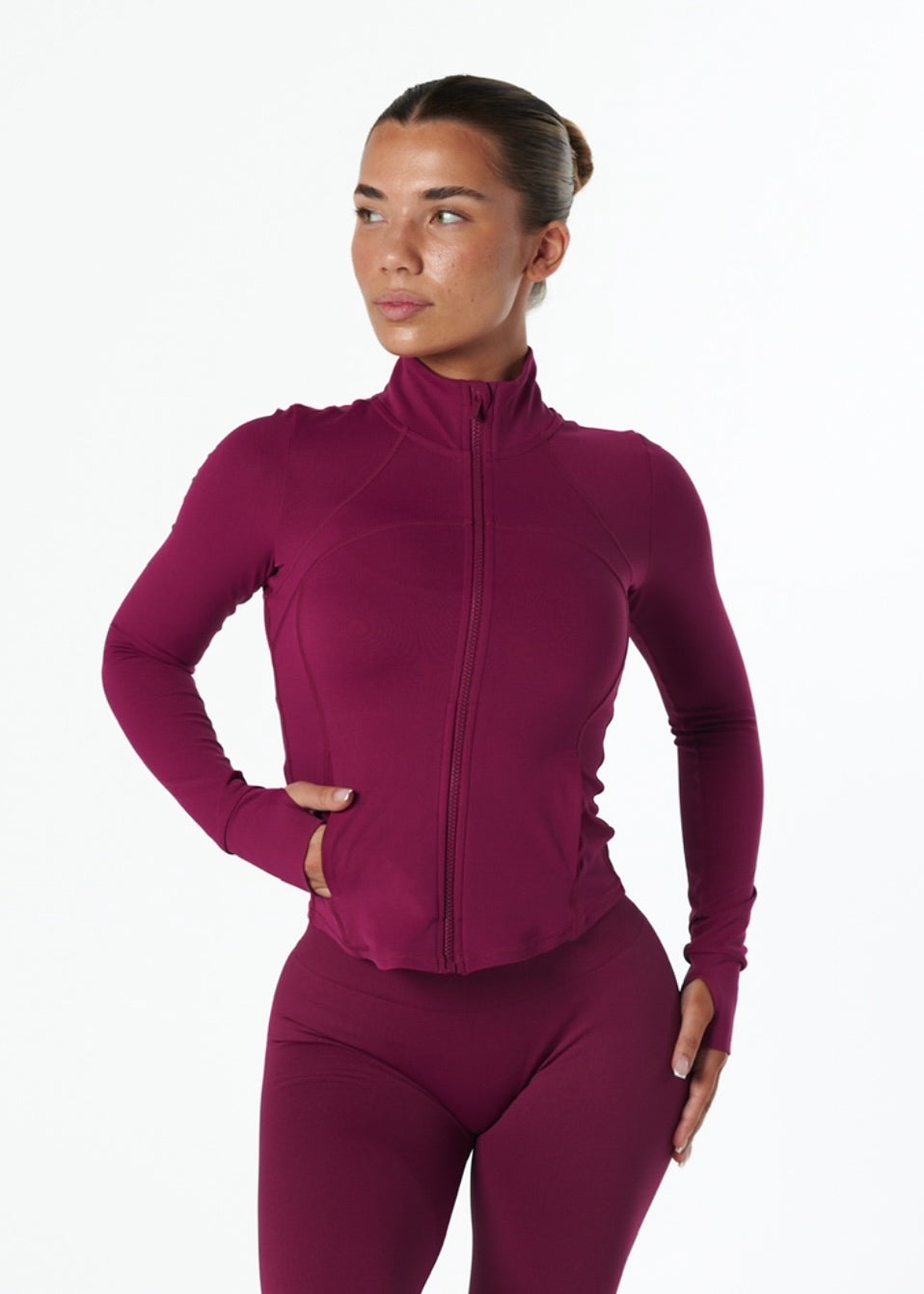 SIGNATURE ZIP JACKET - BERRY