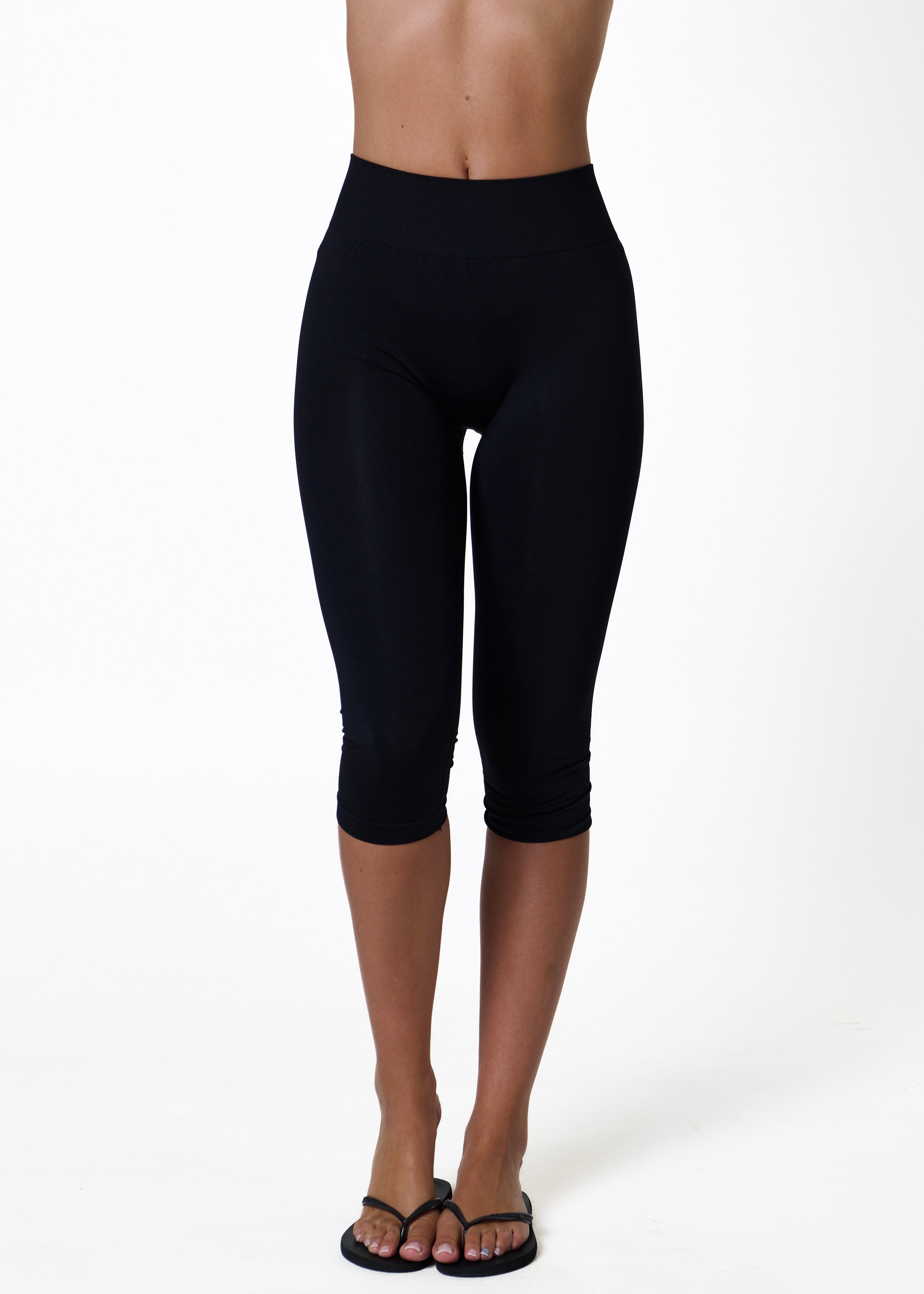 SILHOUETTE SCRUNCH CAPRIS - BLACK