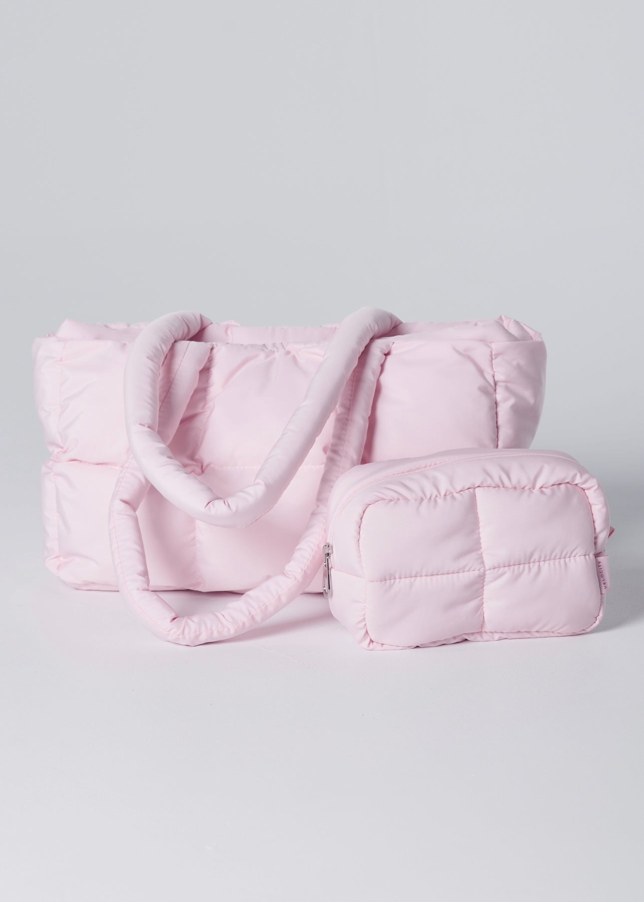 PILLOW ESSENTIALS BAG - STRAWBERRY