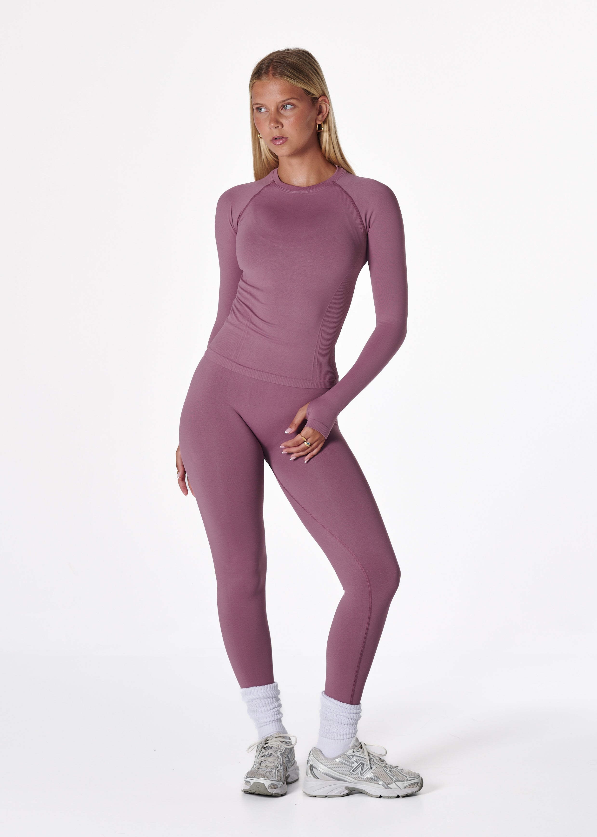 SILHOUETTE FITTED LONG SLEEVE - CINNAMON