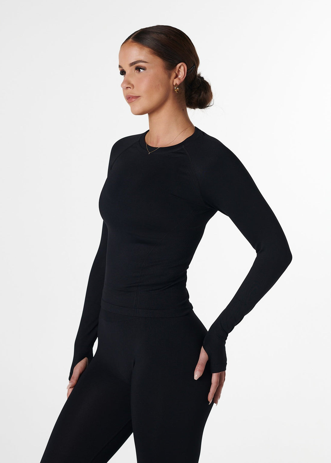 SILHOUETTE FITTED LONG SLEEVE - BLACK