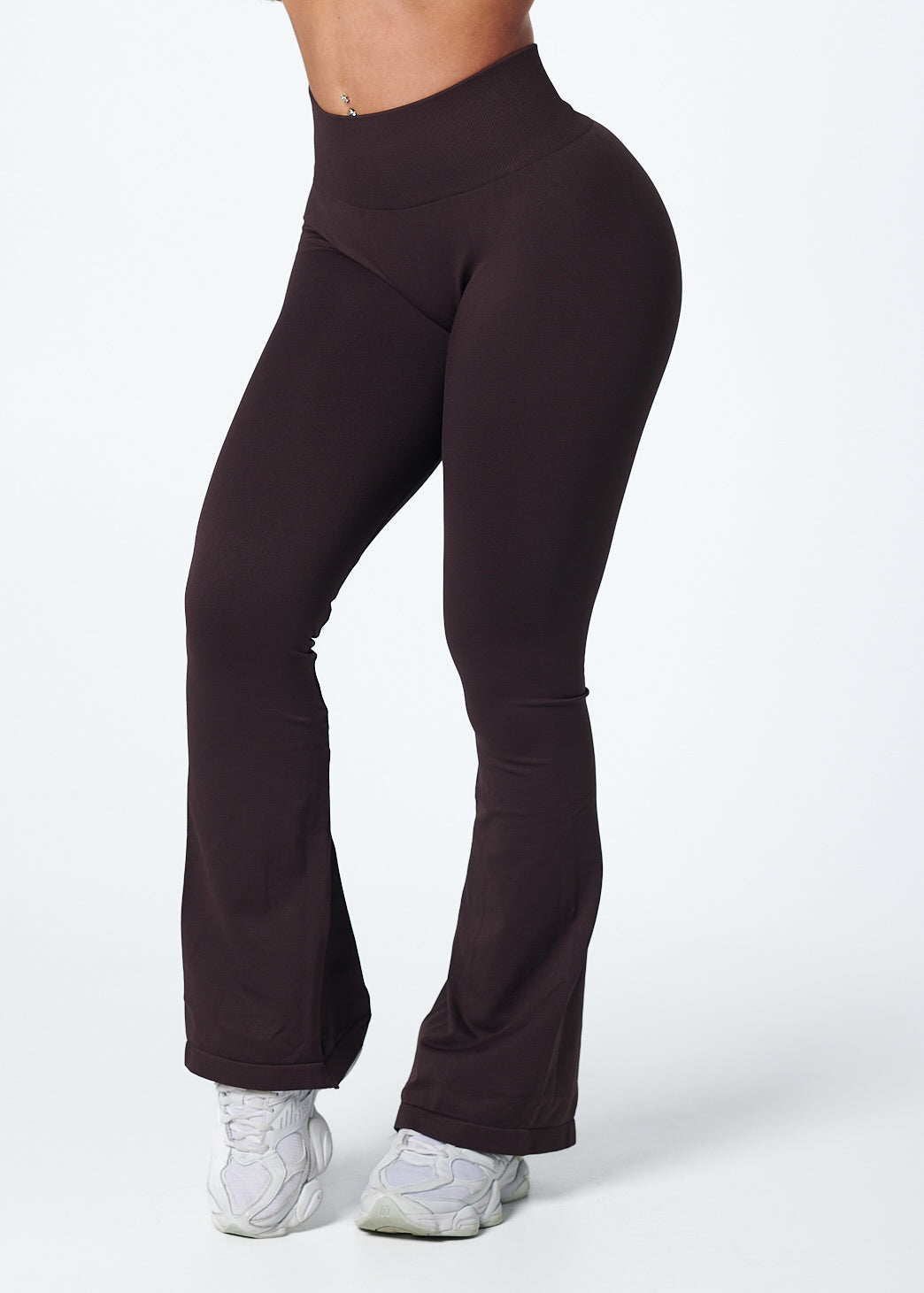 SIGNATURE SCRUNCH FLARES - ESPRESSO