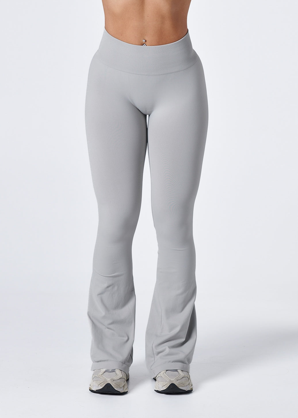 SIGNATURE SCRUNCH FLARES - FROST