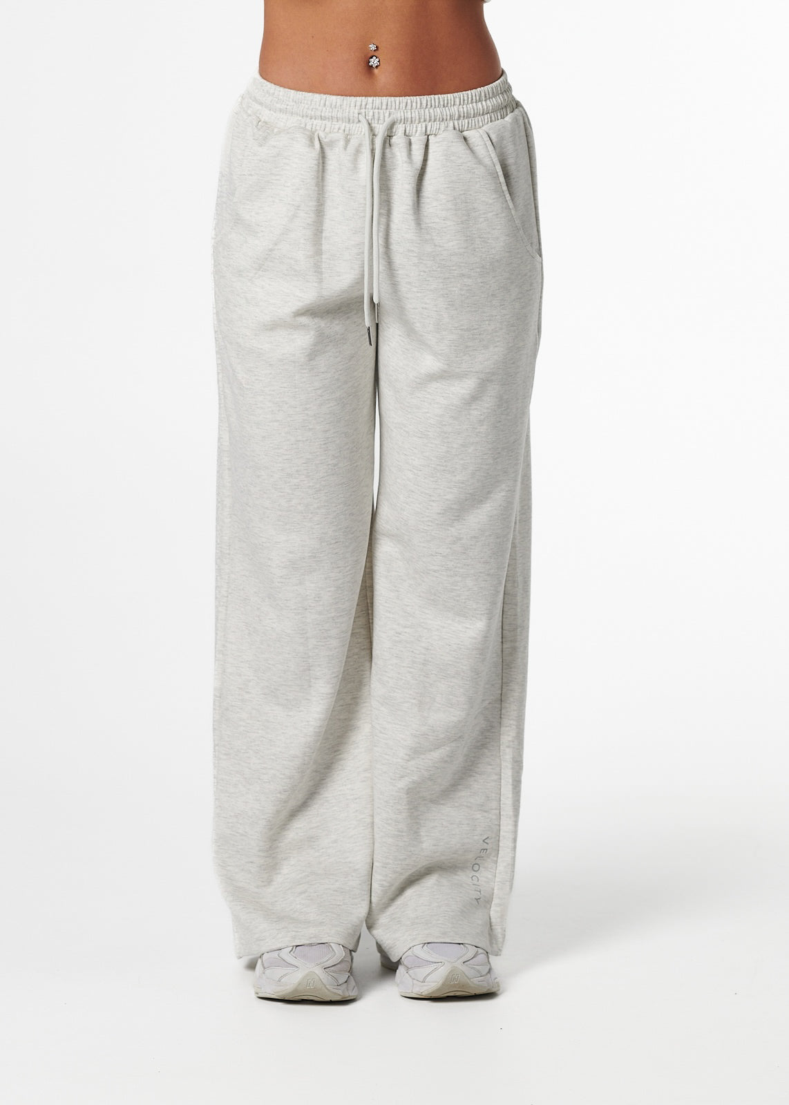LOUNGE SWEATPANTS - GREY