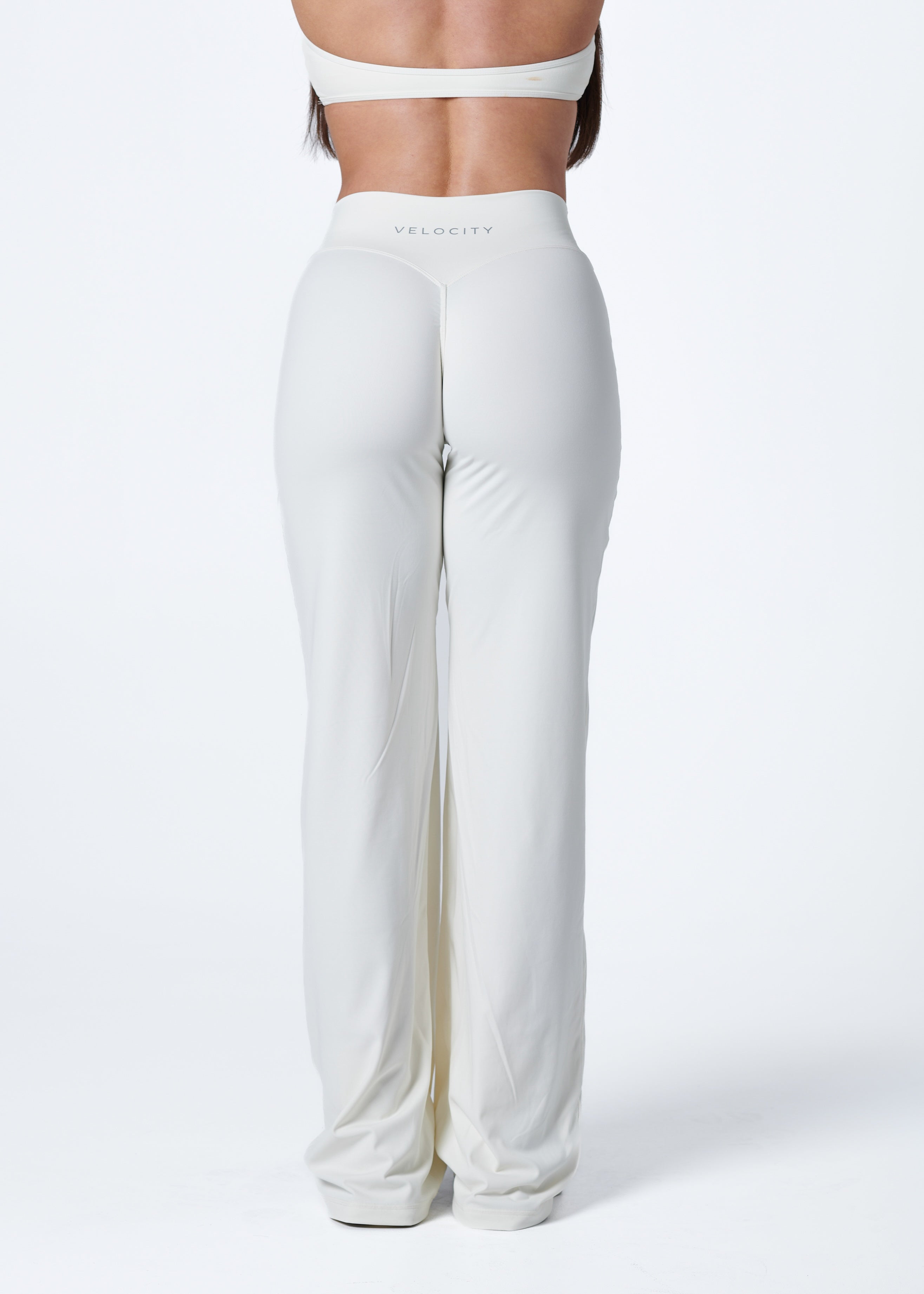 FORM STRAIGHT LEG PANTS - VANILLA