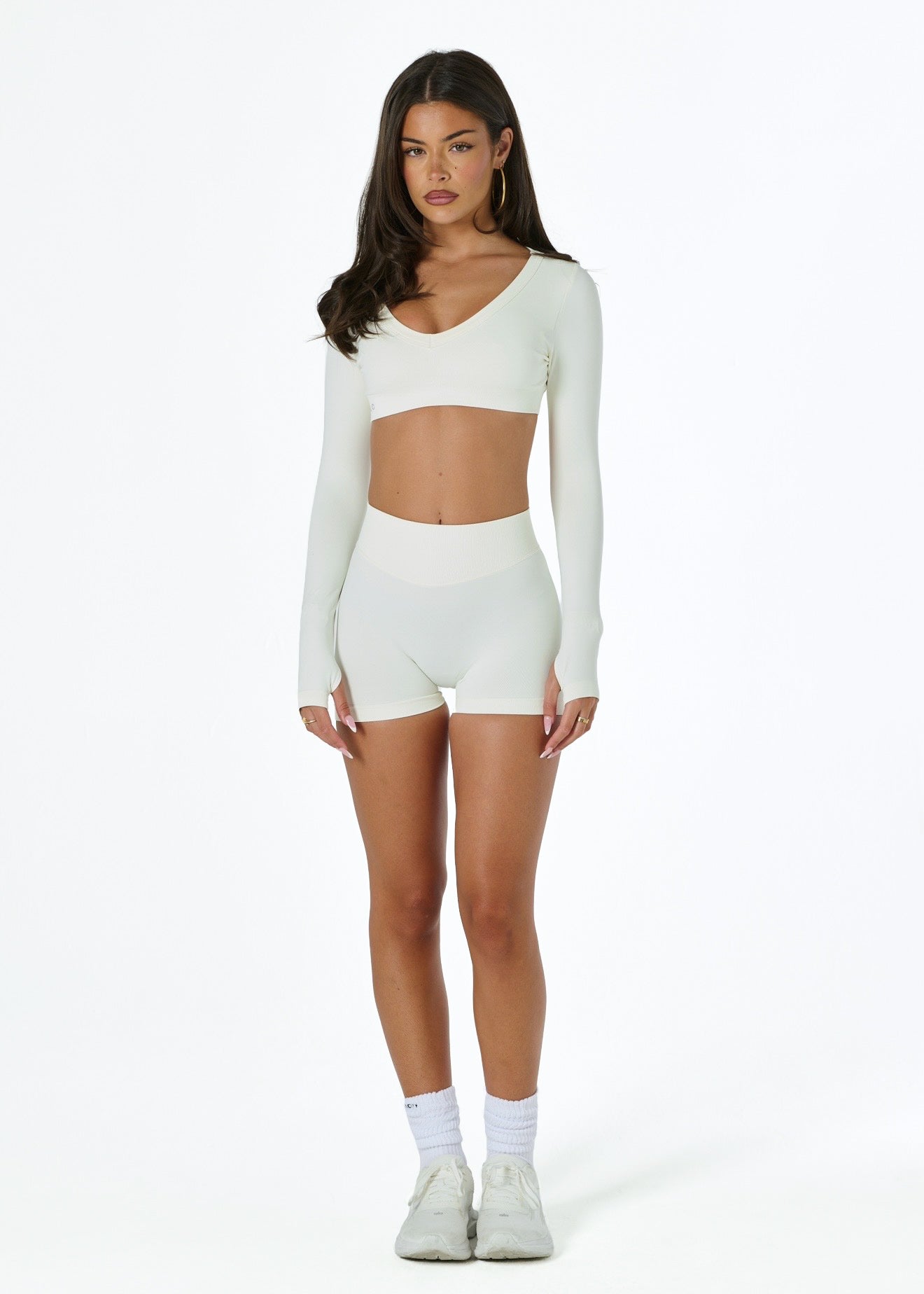 SIGNATURE CROP LONG SLEEVE - VANILLA