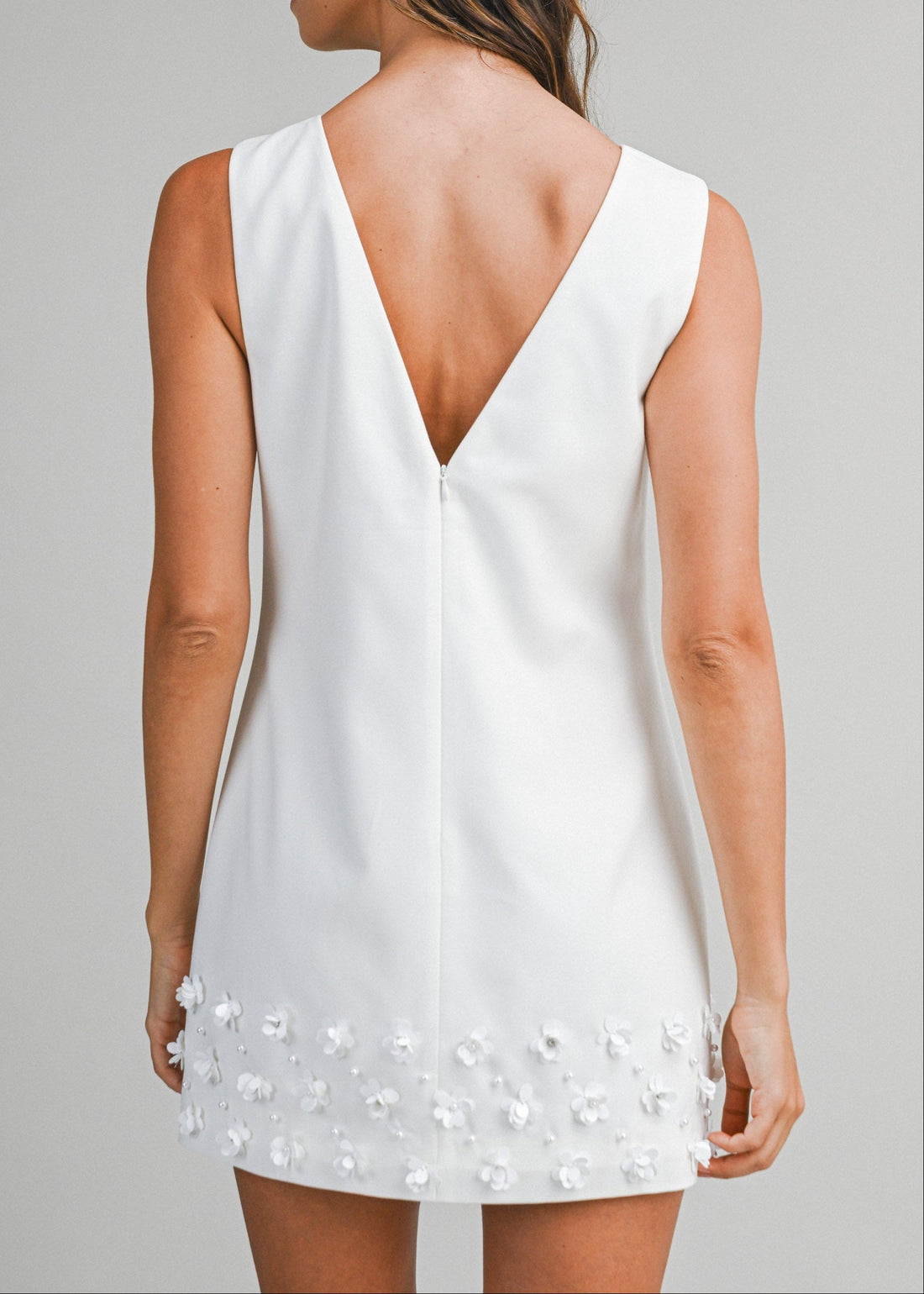 AMANDA SLEEVELESS MINI DRESS