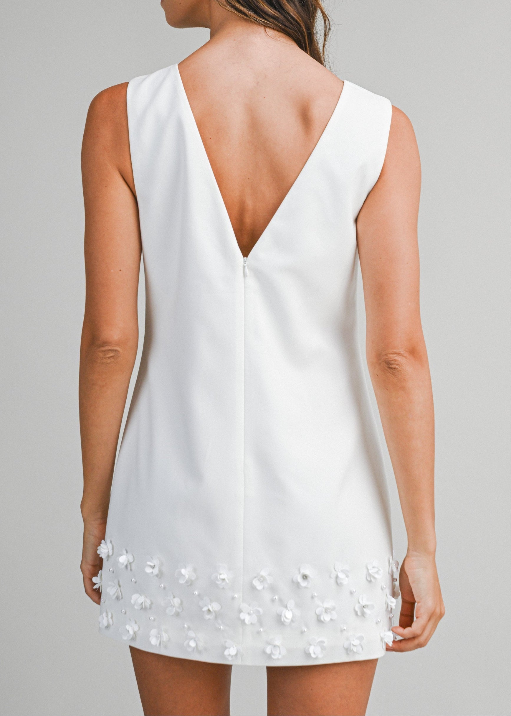 AMANDA SLEEVELESS MINI DRESS