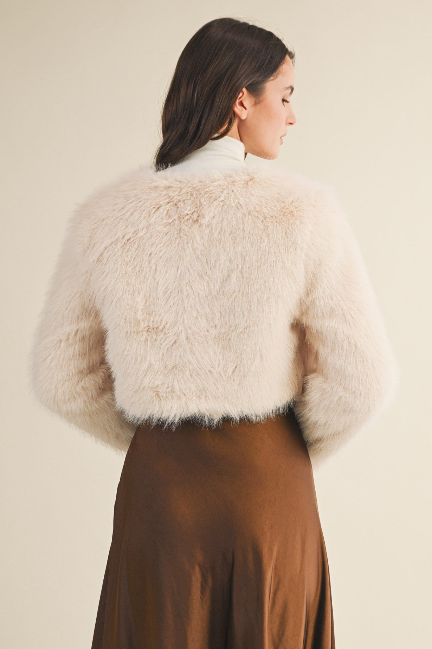 WENDOLYN CROPPED FUR JACKET