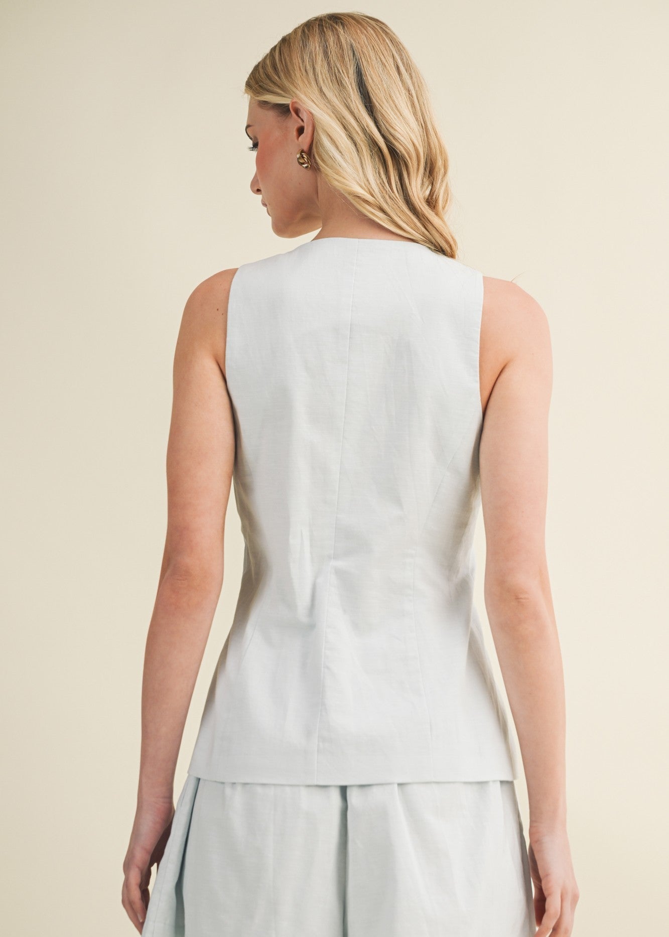 DARLA SLEEVELESS VEST TOP