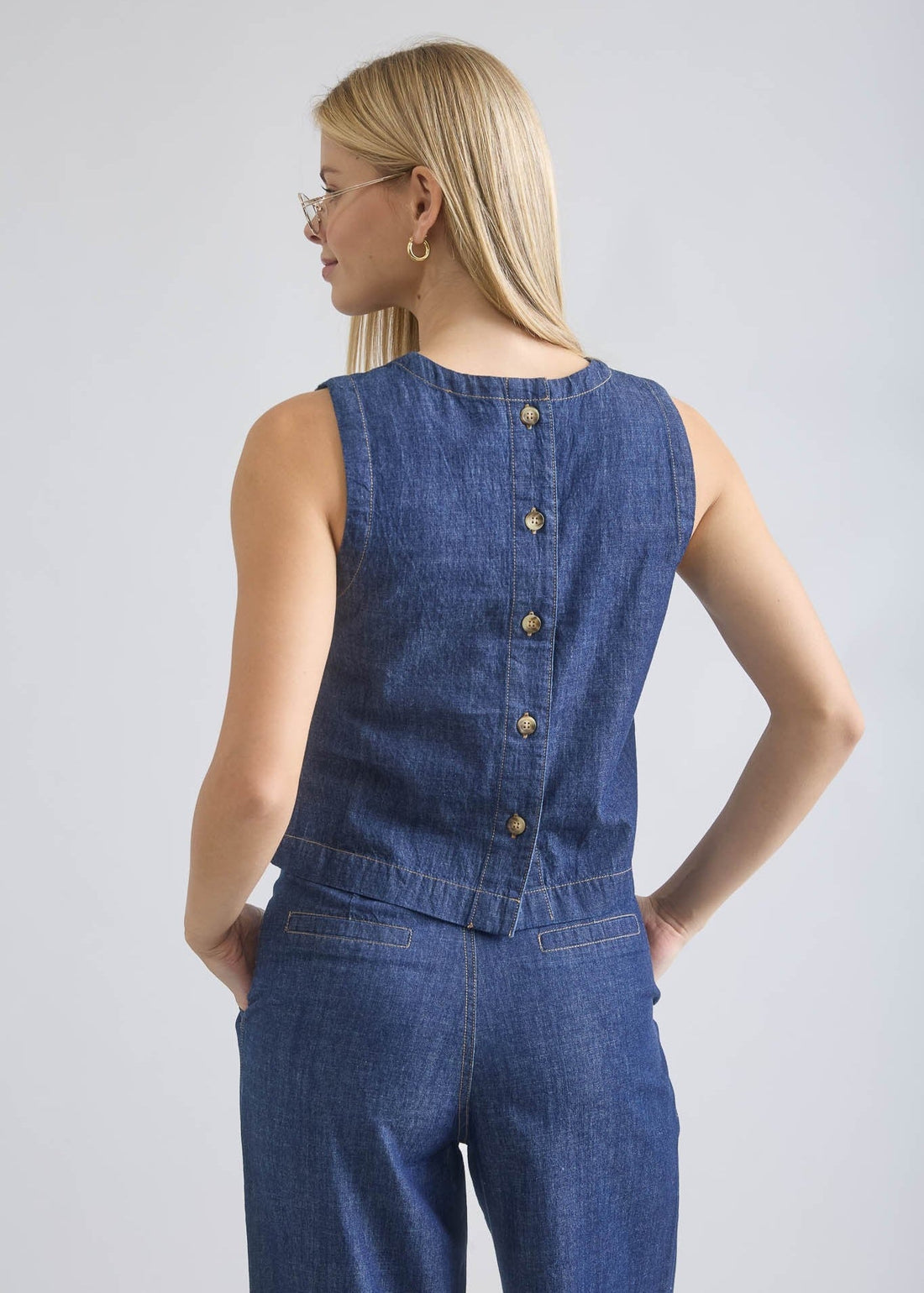 ARIANA DARK DENIM TOP