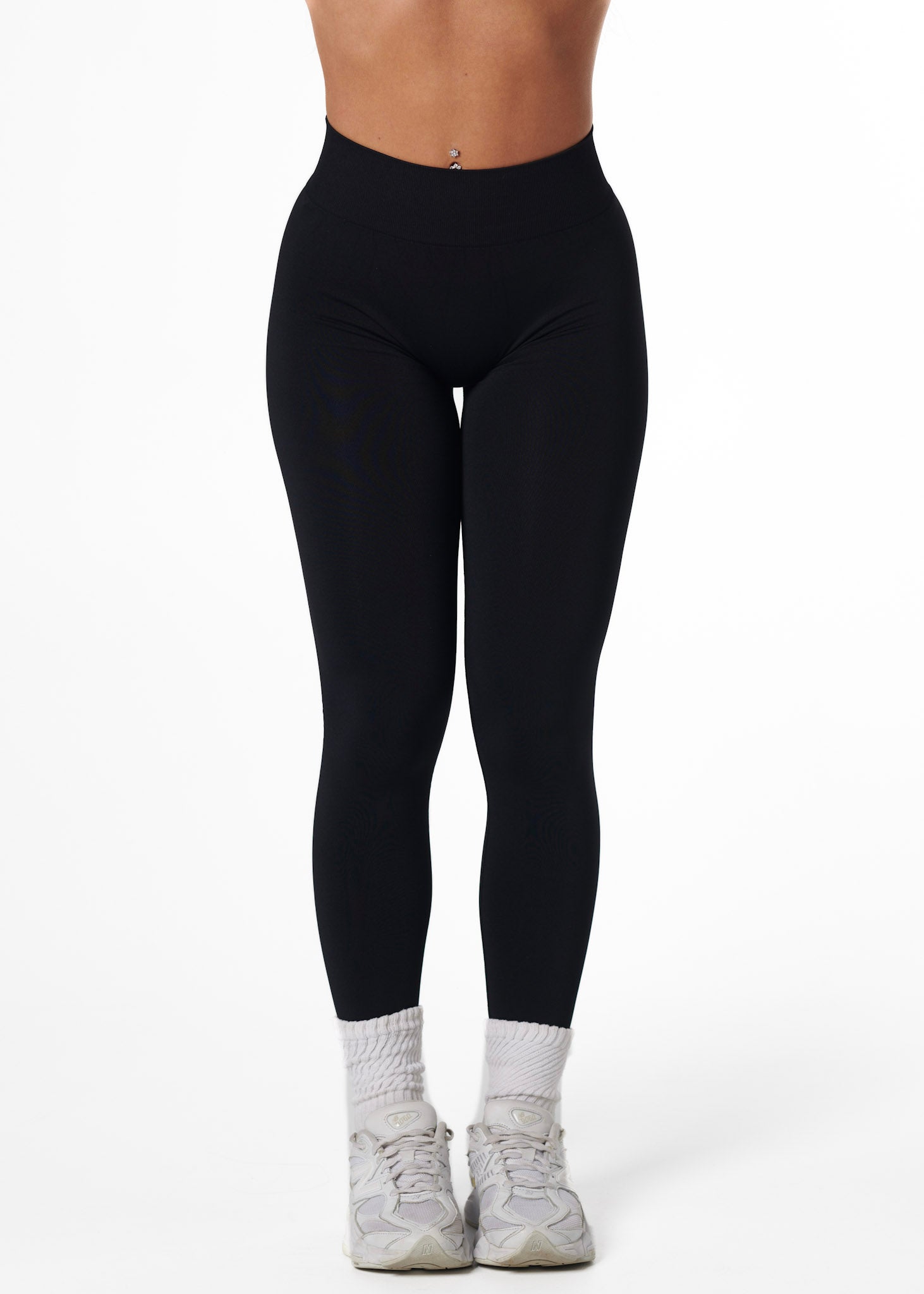 SILHOUETTE SCRUNCH LEGGINGS - BLACK