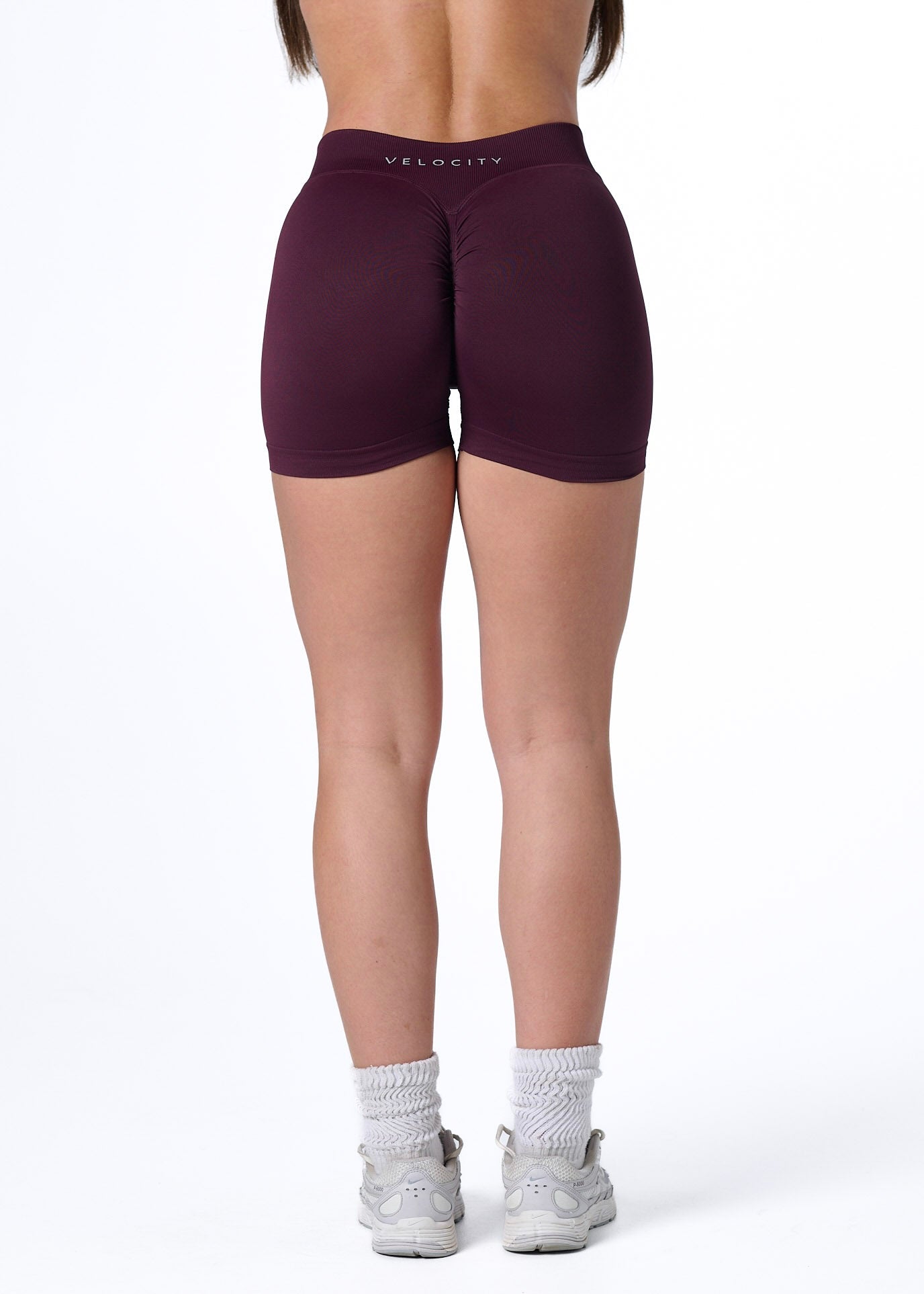 SIGNATURE SCRUNCH SHORTS MINI - PLUM