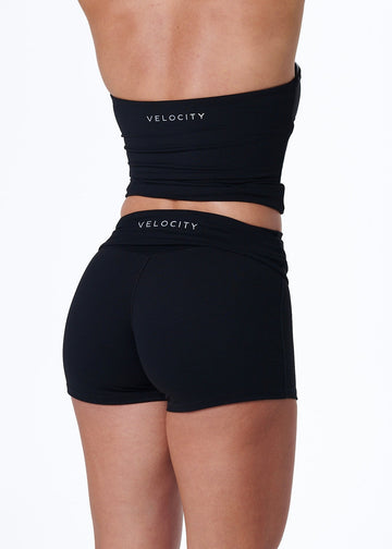 FORM FOLD OVER SHORTS - BLACK