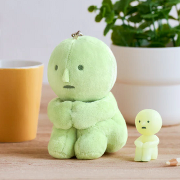 SMISKI Plush Keychain - Hugging Knees